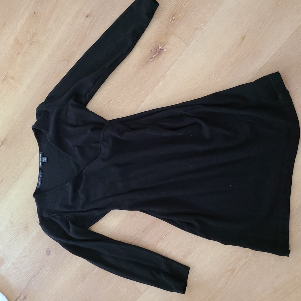 Banana Republic black v neck dress size S